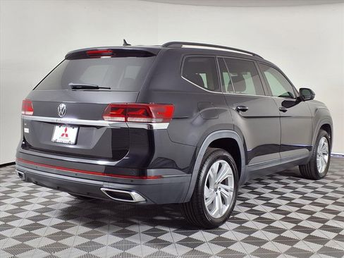 Used 2021 Volkswagen Atlas SE w/ Panoramic Sunroof Package image 32