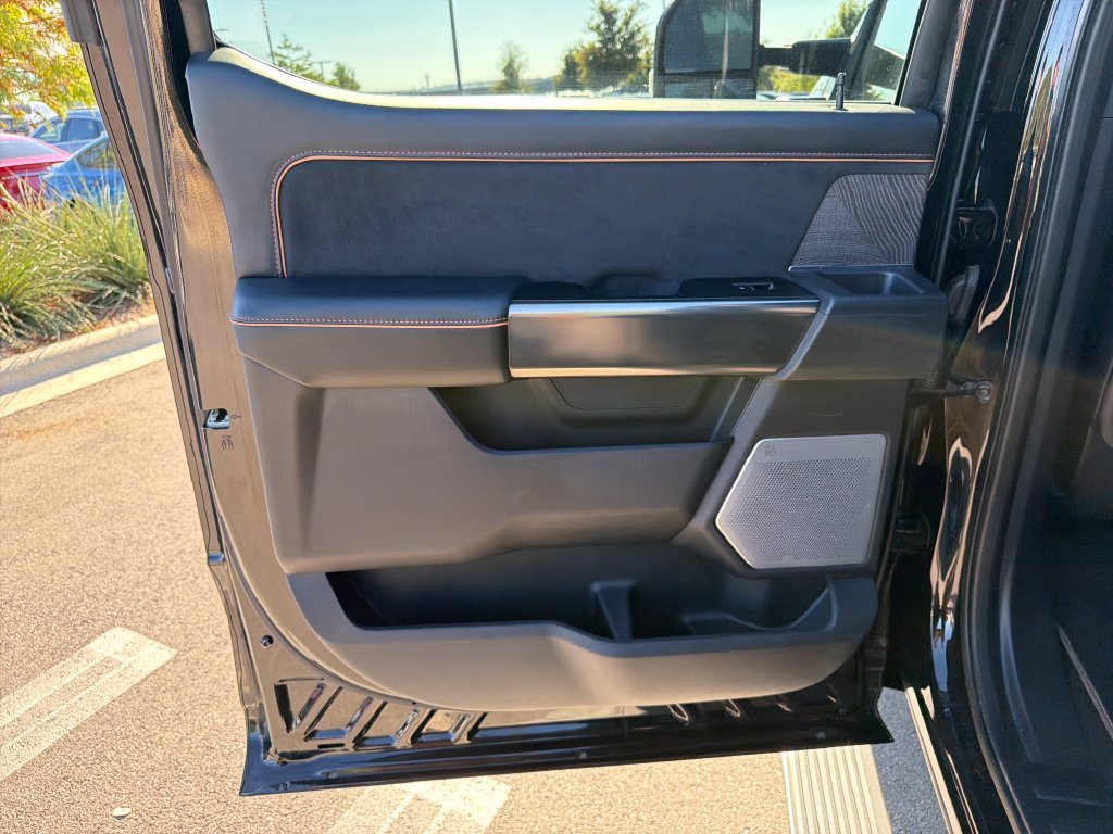 Used 2024 Ford F250 Platinum AWD/4WD image 32