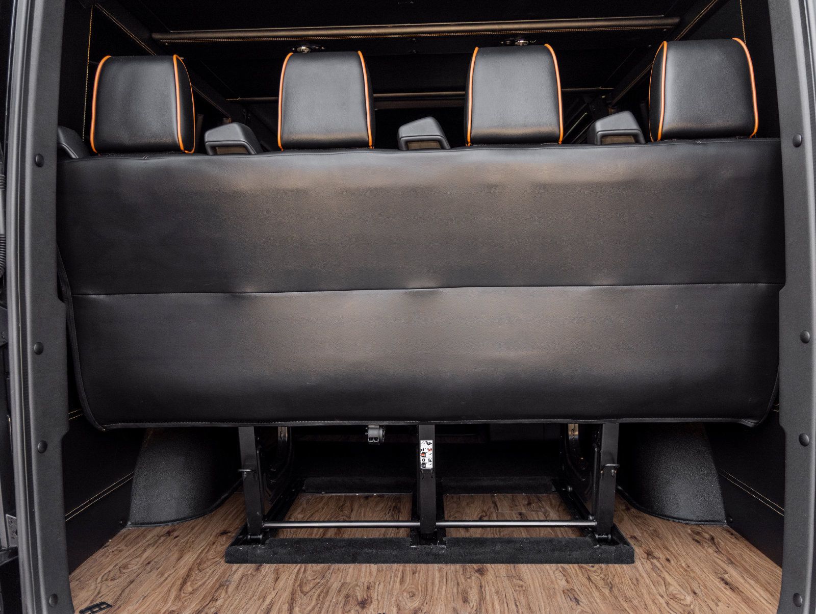 Used 2019 Mercedes-Benz Sprinter 2500 image 28