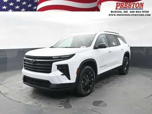 New 2026 Chevrolet Traverse LT w/ Midnight/Sport Edition AWD/4WD image 1