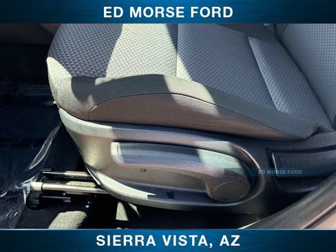 Used 2025 Kia Soul LX FWD image 22