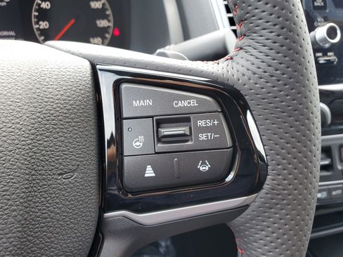 New 2025 Honda Ridgeline Black Edition image 17