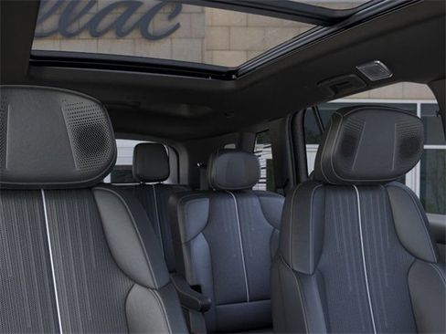 New 2026 Cadillac Vistiq Sport image 24