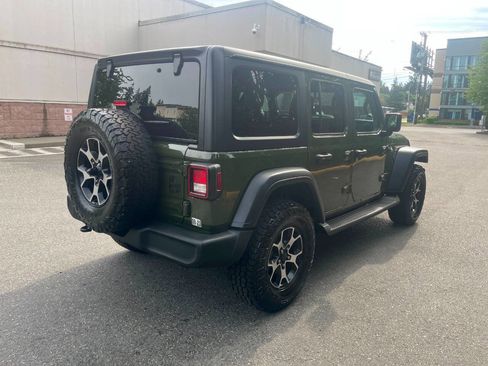 Used 2021 Jeep Wrangler Unlimited Sport AWD/4WD image 3