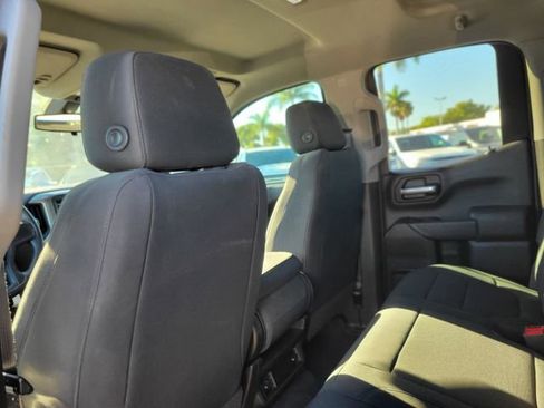 Used 2020 Chevrolet Silverado 1500 Custom w/ Custom Value Package image 10