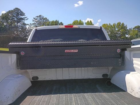 Used 2018 Ford F150 XLT AWD/4WD image 27