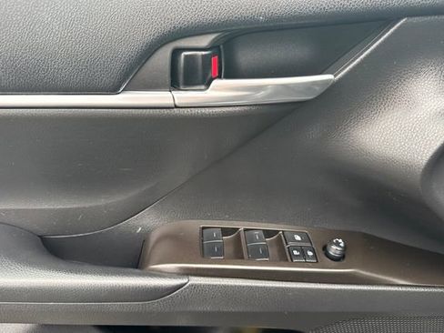 Used 2023 Toyota Camry LE image 11