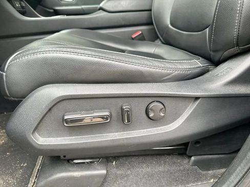 Used 2023 Honda Pilot EX-L image 35