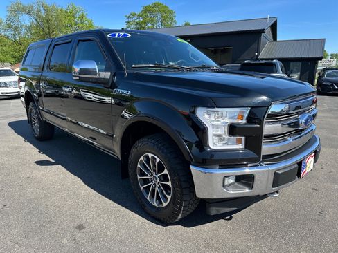 Used 2017 Ford F150 Lariat w/ Equipment Group 502A Luxury AWD/4WD image 5