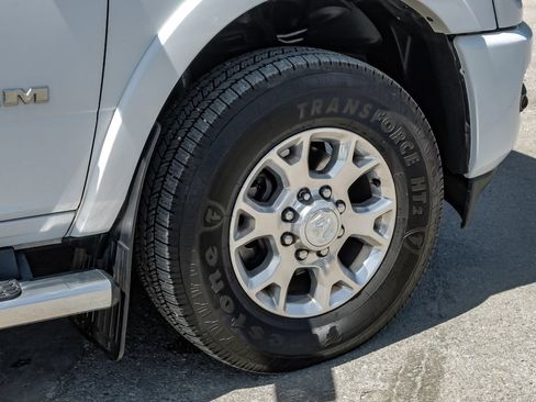 Used 2021 RAM 2500 Laramie AWD/4WD image 62