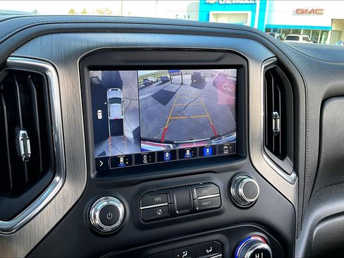 Used 2023 GMC Sierra 3500 Denali w/ Denali Ultimate Package image 23