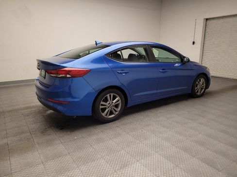 Used 2017 Hyundai Elantra SE image 10