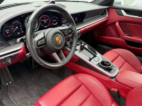 Certified 2022 Porsche 911 Turbo S AWD/4WD image 19