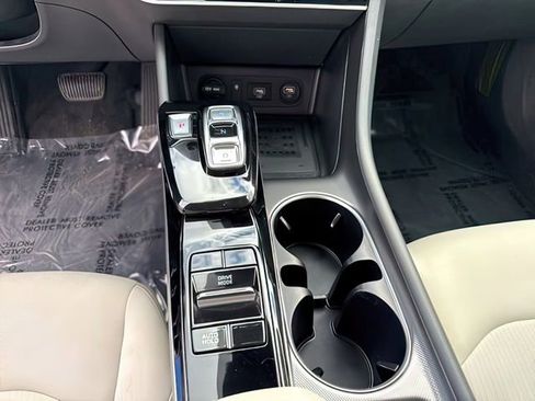 Used 2023 Hyundai Sonata SEL FWD image 24