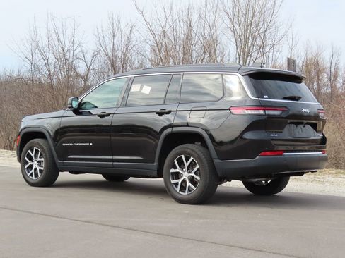 Certified 2024 Jeep Grand Cherokee L Limited image 4
