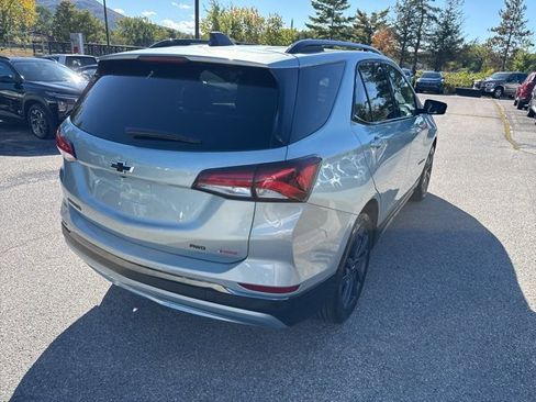 Used 2022 Chevrolet Equinox RS w/ RS Leather Package image 30