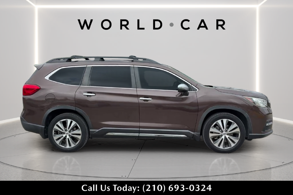 Used 2019 Subaru Ascent Touring AWD/4WD image 2