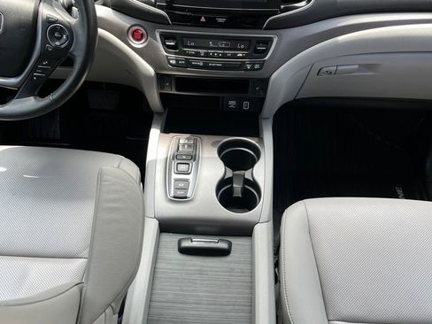 Used 2021 Honda Ridgeline RTL image 17