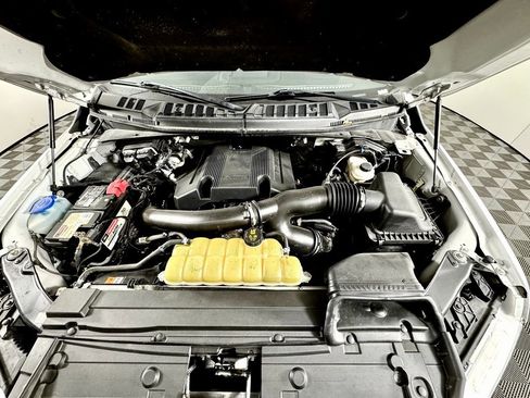 Used 2019 Ford F150 XLT w/ Equipment Group 302A Luxury image 10