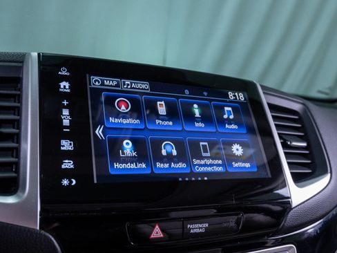 Used 2018 Honda Pilot Touring image 26