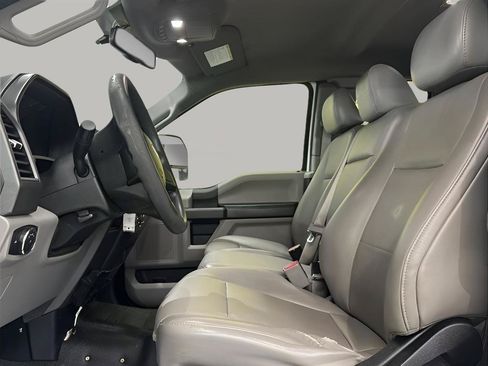Used 2017 Ford F250 XL w/ Power Equipment Group AWD/4WD image 9