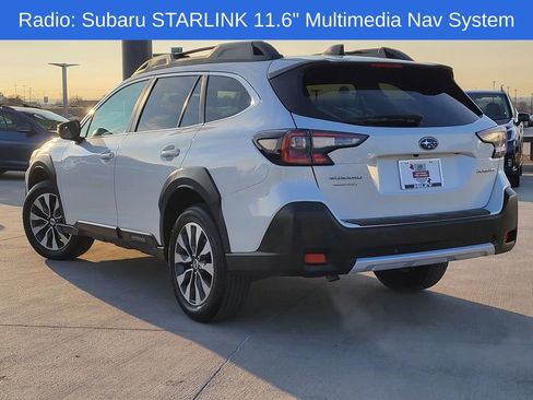 Used 2023 Subaru Outback Limited image 3