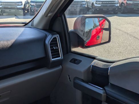 Used 2016 Ford F150 XLT image 17