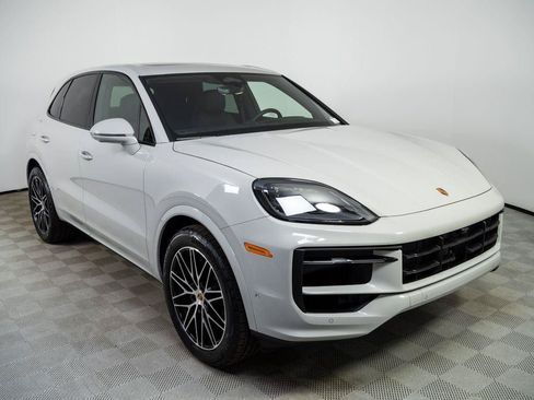 New 2026 Porsche Cayenne AWD/4WD image 28