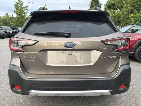 Used 2024 Subaru Outback Limited AWD/4WD image 4