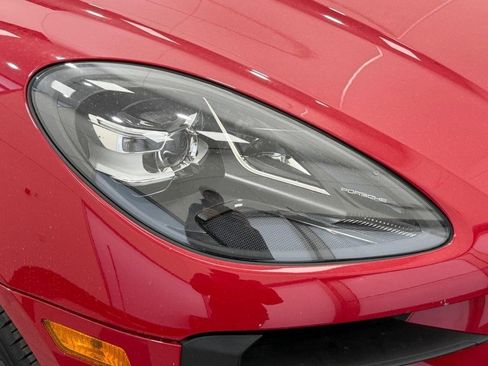 Used 2019 Porsche Macan S image 11