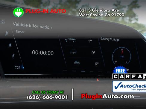 Used 2024 Cadillac Escalade ESV Sport Platinum w/ Heavy-Duty Trailer Package image 40