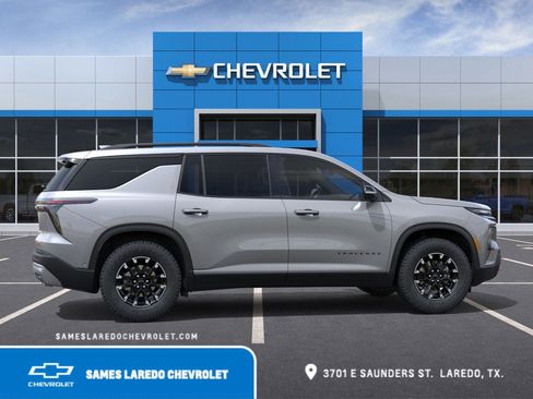 New 2026 Chevrolet Traverse Z71 w/ Driver Confidence Package image 5