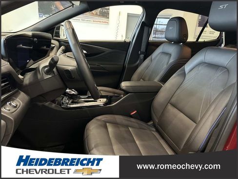 Certified 2024 Buick Envista Sport Touring w/ Convenience I Package image 13