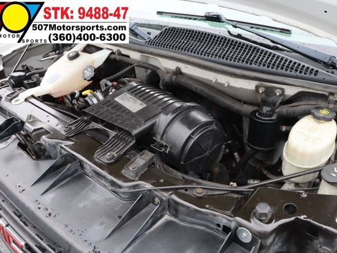 Used 2016 GMC Savana 3500 RWD image 21