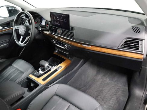 Certified 2023 Audi Q5 2.0T Premium w/ Convenience Package AWD/4WD image 6