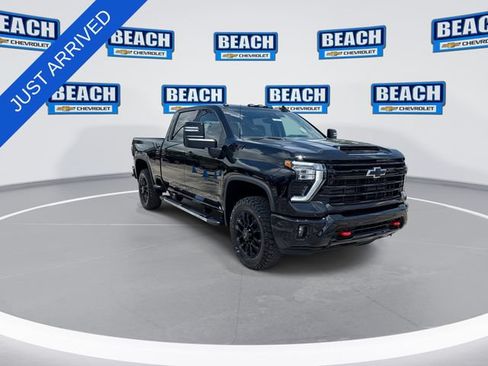 New 2026 Chevrolet Silverado 2500 LTZ w/ LTZ Plus Package AWD/4WD image 2