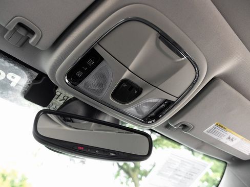 Used 2022 Jeep Cherokee Limited w/ Elite Package image 39