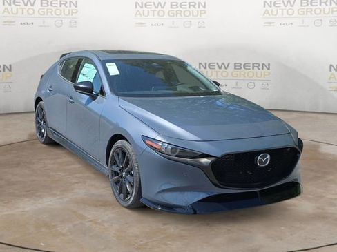 New 2026 MAZDA MAZDA3 Hatchback w/ Appearance Package AWD/4WD image 7