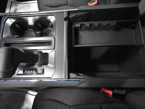 New 2026 Ford F150 XLT w/ Equipment Group 302A MID image 19