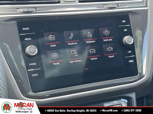Used 2022 Volkswagen Tiguan SEL R-Line AWD/4WD image 28