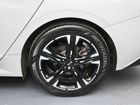 Used 2021 Kia K5 GT-Line AWD/4WD image 13