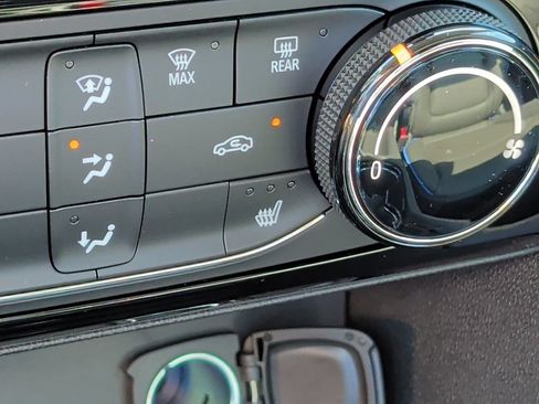 New 2026 Buick Encore GX Sport Touring w/ Advanced Technology Package AWD/4WD image 32