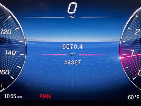 Used 2023 Mercedes-Benz C 300 Sedan image 8