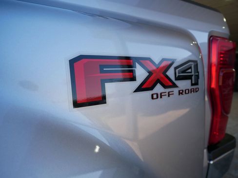 Used 2022 Ford F350 Lariat w/ Lariat Ultimate Package image 40