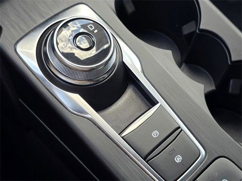 Certified 2025 Ford Escape ST-Line image 22