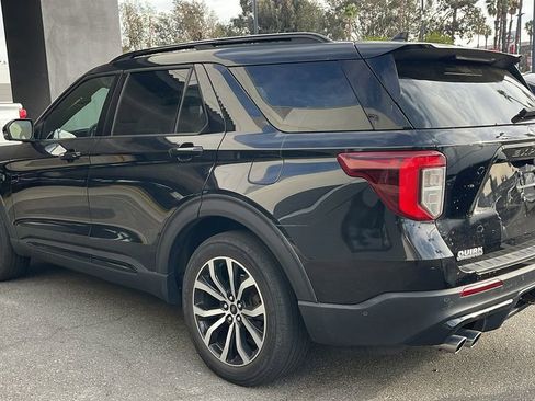 Used 2020 Ford Explorer ST image 4