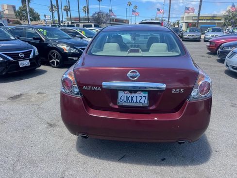 Used 2012 Nissan Altima 2.5 S FWD image 6