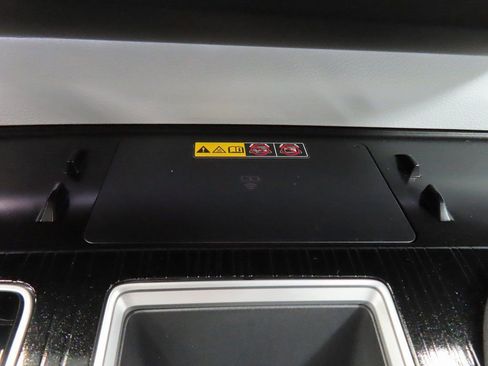 Used 2025 Toyota Sienna XSE image 48