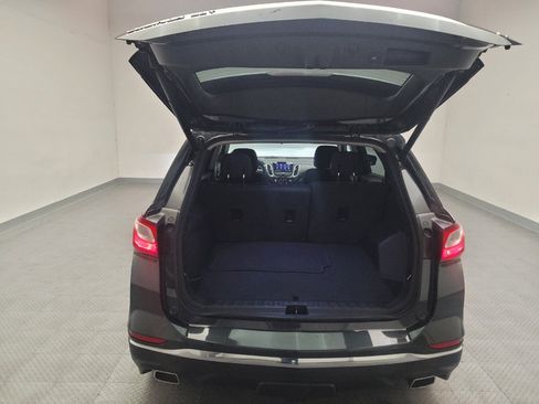 Used 2020 Chevrolet Equinox LT FWD image 29