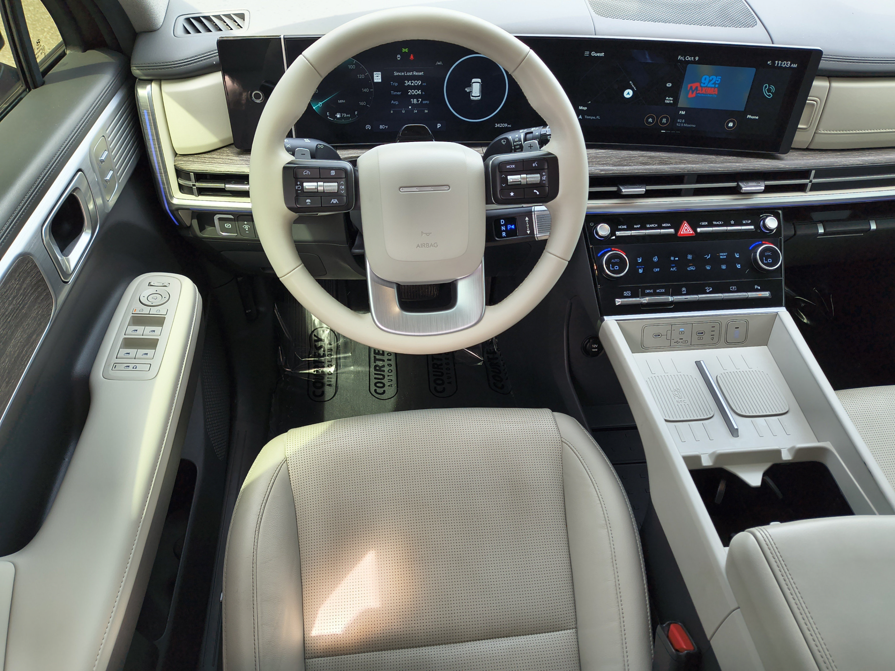 Used 2024 Hyundai Santa Fe Limited FWD image 14